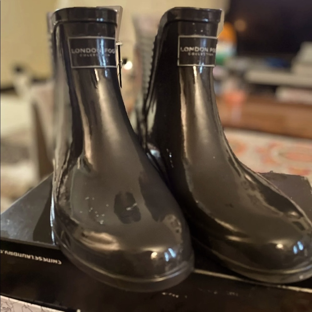 womens rain boots